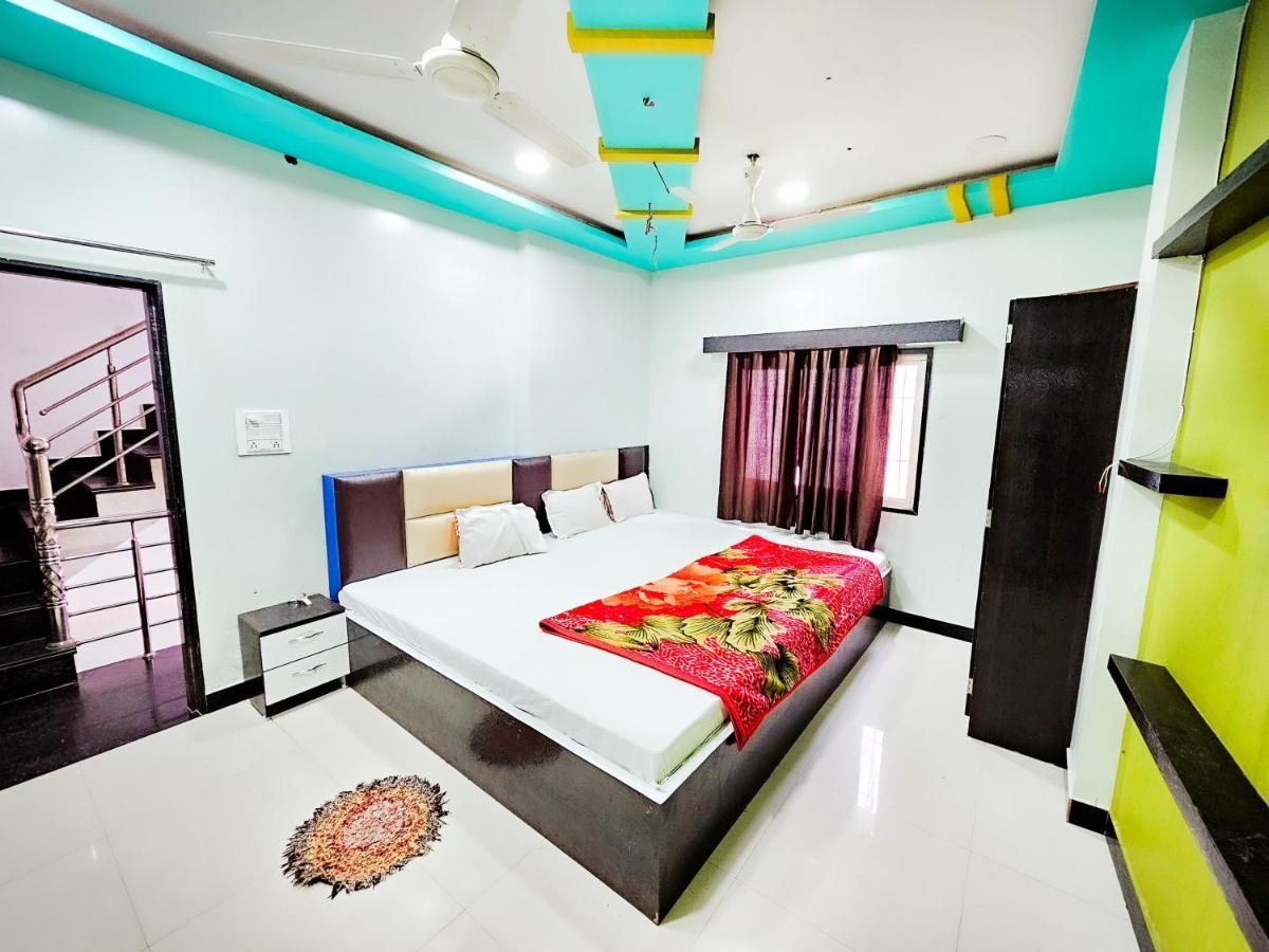 Hotel Ramghat View Ujjain Exterior photo